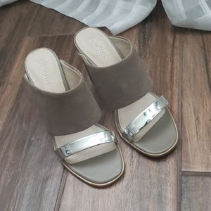 SEYCHELLES Block heel mule sandals size 6